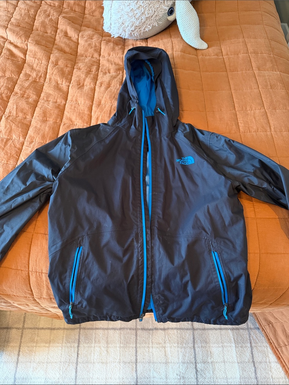 The North Face Men's Hooded Rain Jacket - Black with Blue Accents